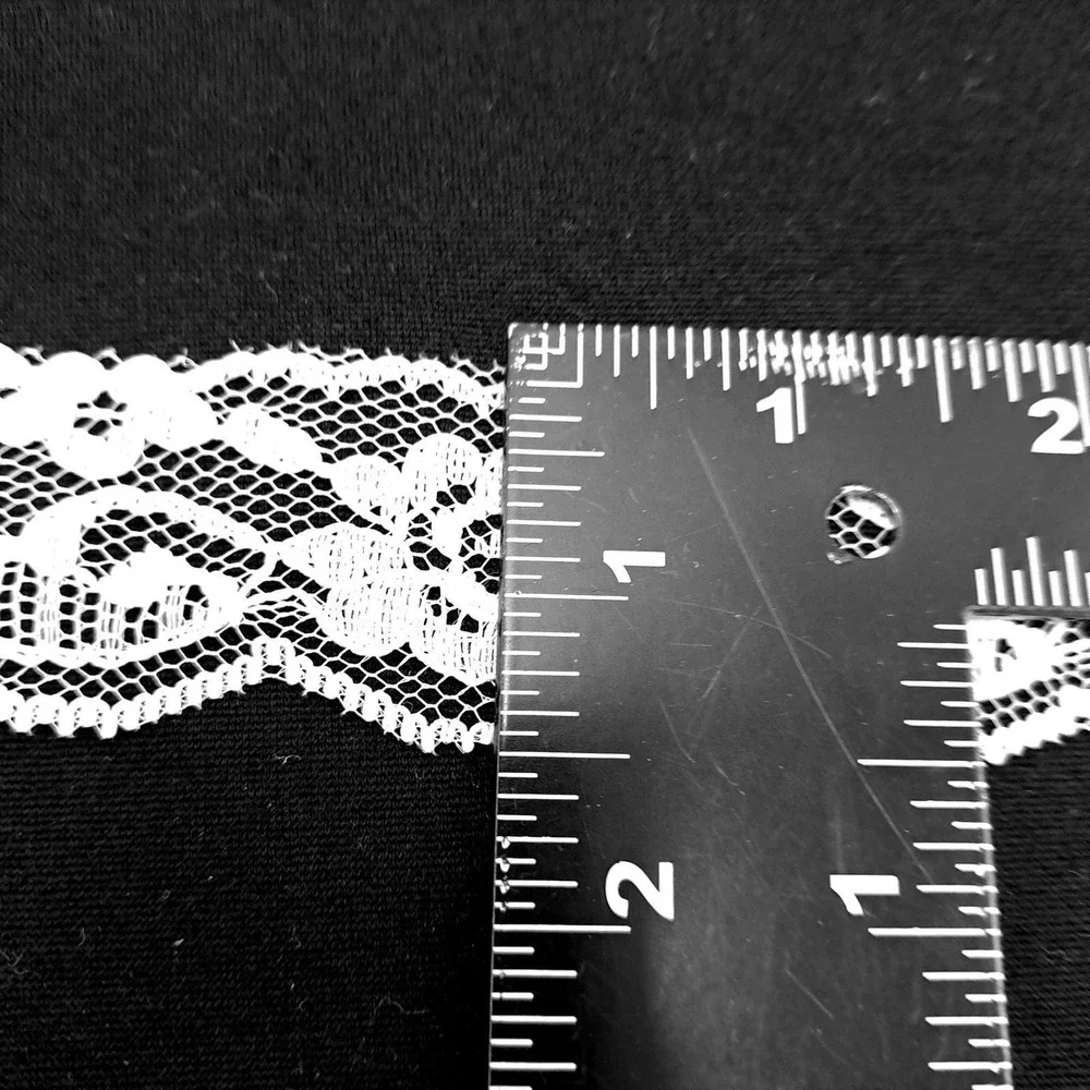 Vintage‎ Floral Lace Trim White 10ft Long 1.5 Inch Wide 1990s Sewing Notion